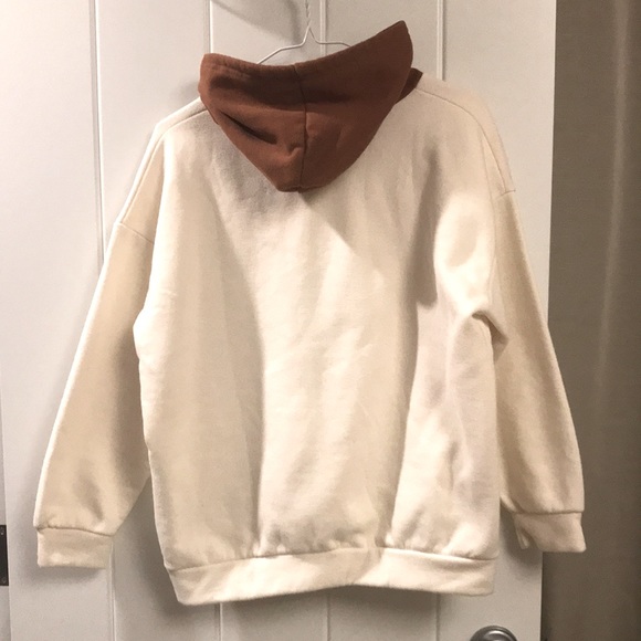 Korean Style White Drawstring Hoodie with Kangaroo Pockets - Picture 2 of 3